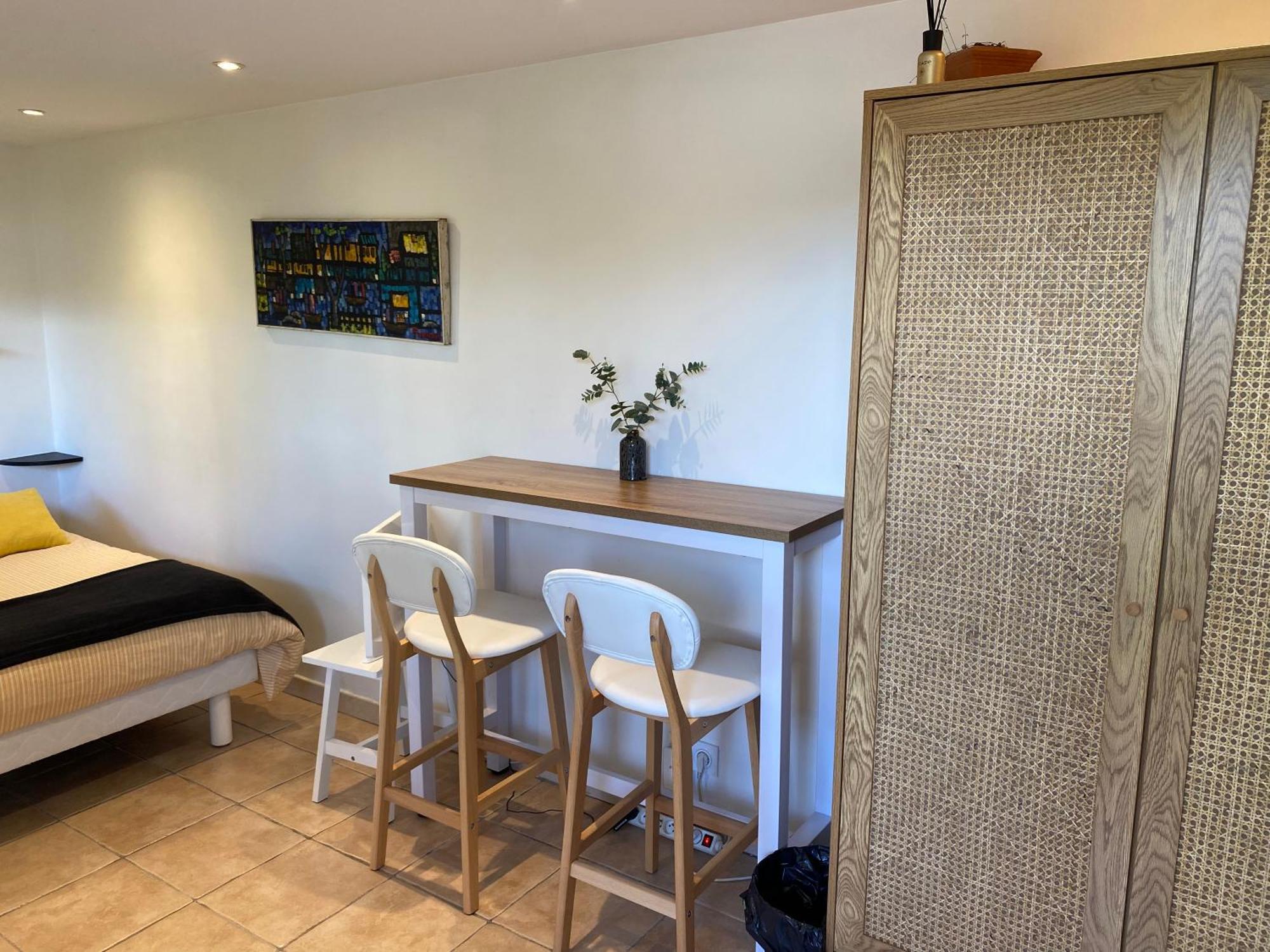 Petite chambre indépendante avec sdb, clim et parking privé Nice Extérieur photo